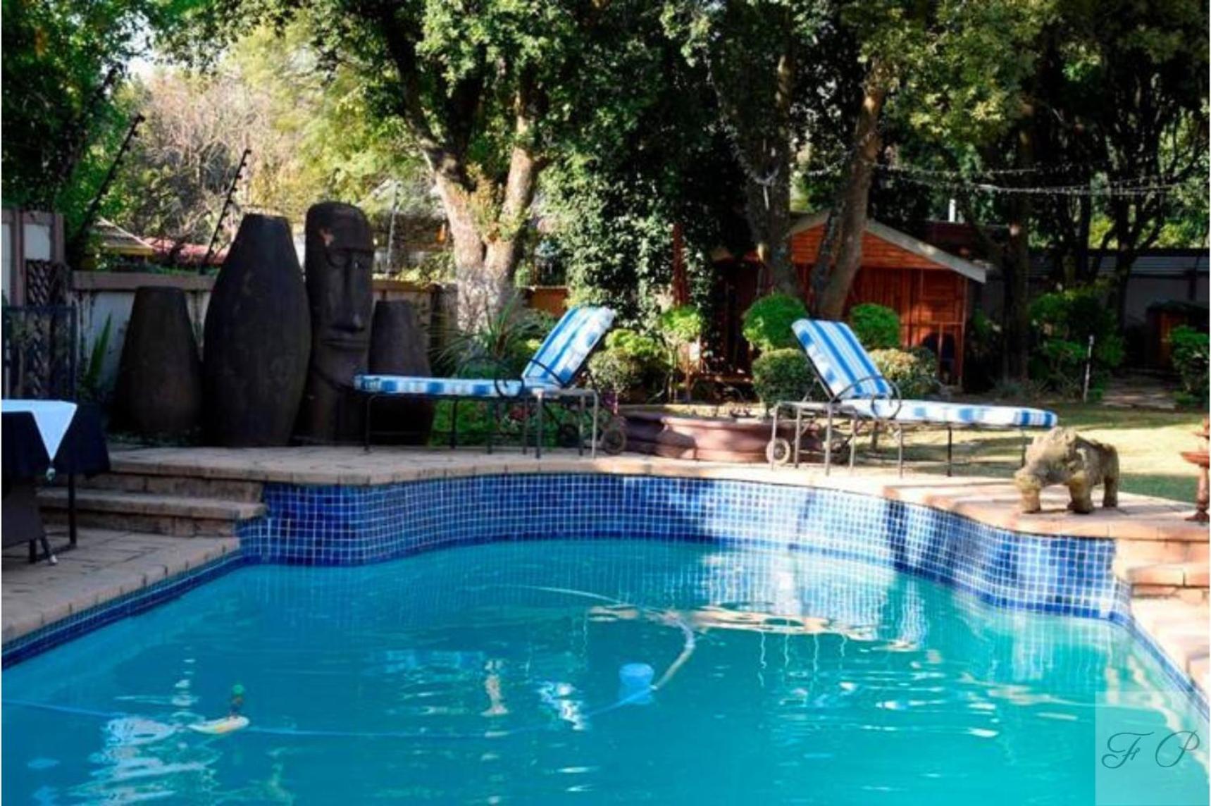 The Giraffe Room At Frederick'S Place Pretoria Bagian luar foto