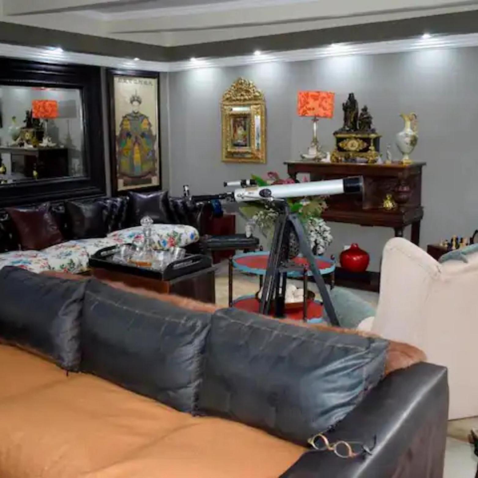The Giraffe Room At Frederick'S Place Pretoria Bagian luar foto